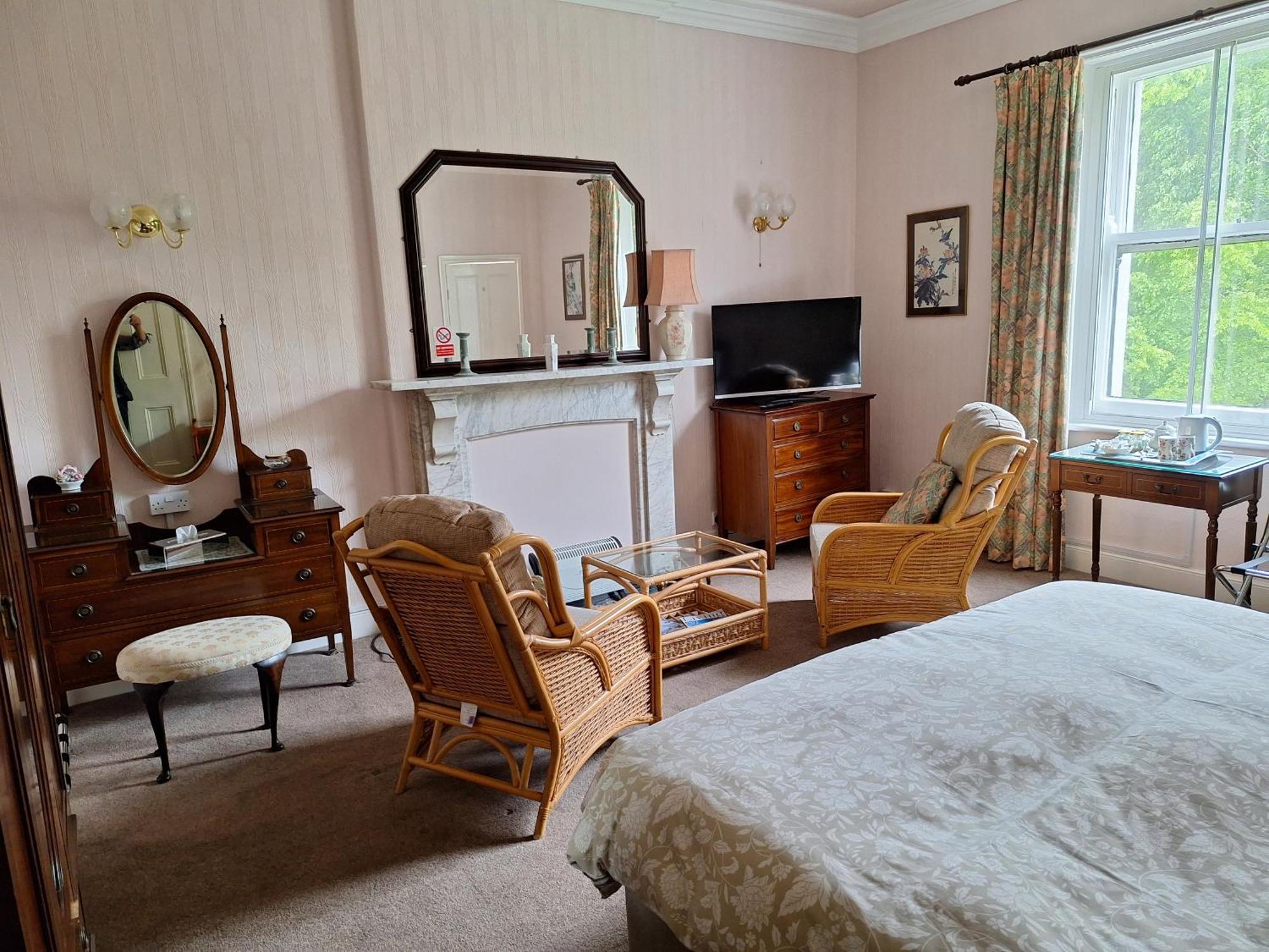 Heath House Bed & Breakfast Dewsbury Exterior foto